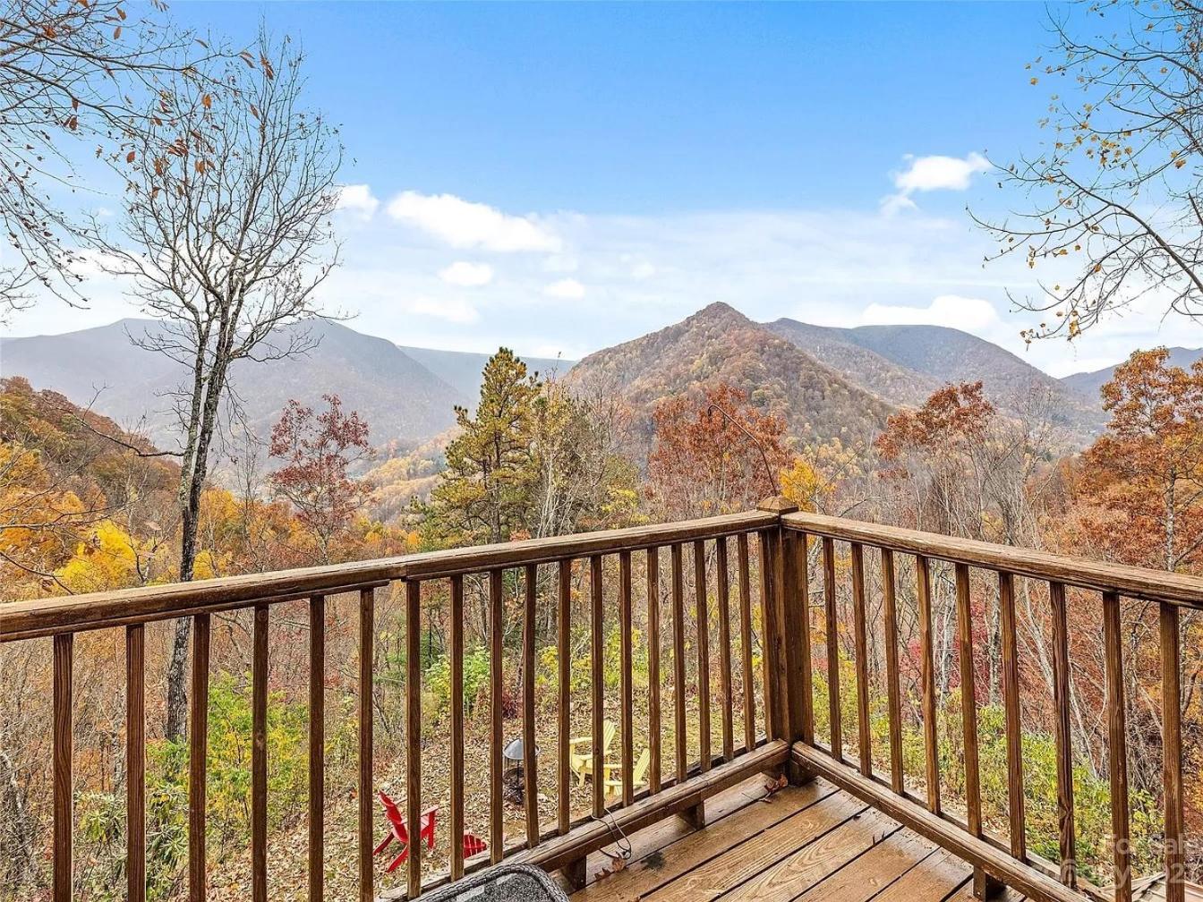 Maggie Valley Cabin With Beautiful Mountain Views, Hottub, Pet Friendly, Gameroom, Fireplace Εξωτερικό φωτογραφία