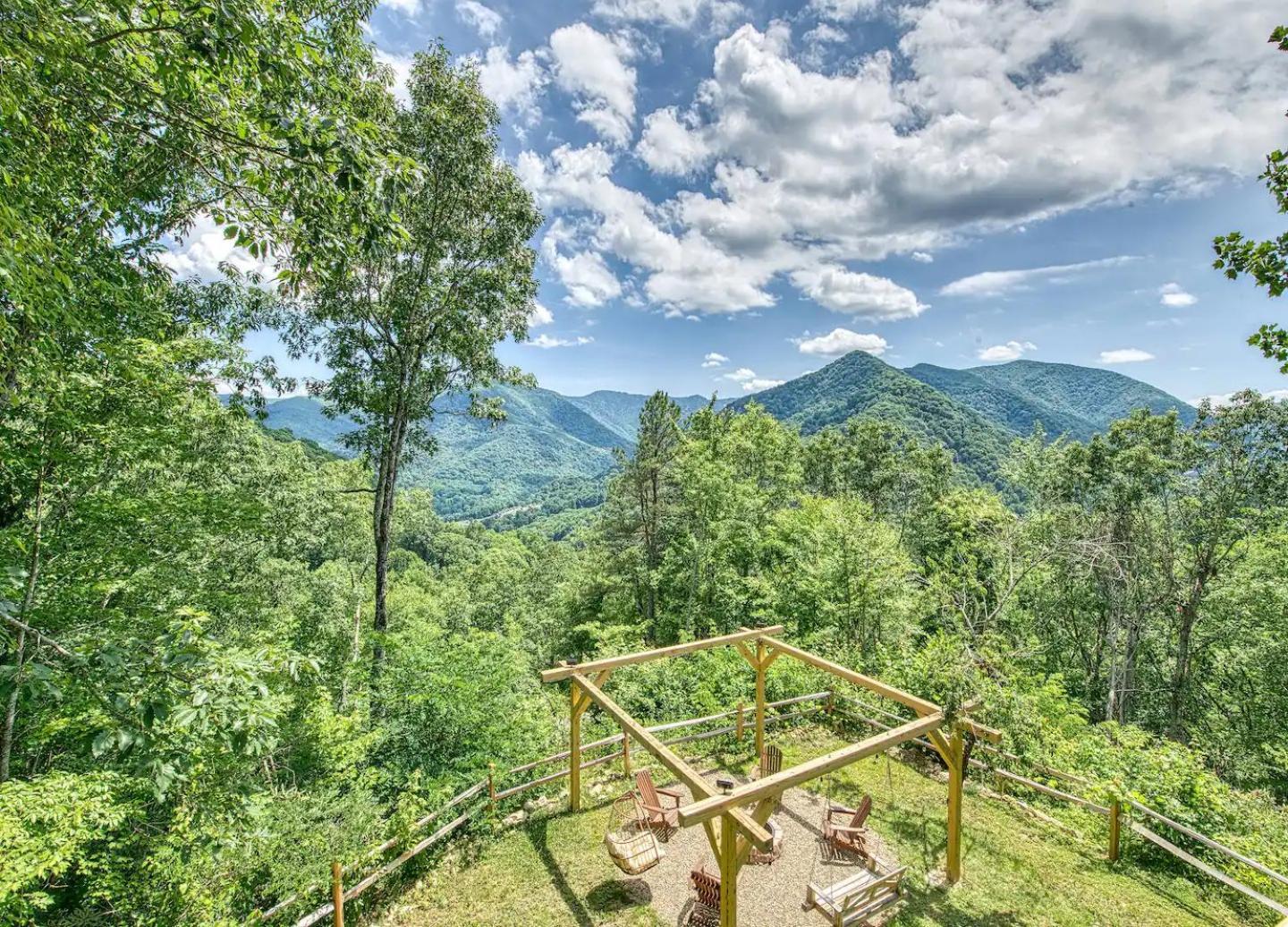 Maggie Valley Cabin With Beautiful Mountain Views, Hottub, Pet Friendly, Gameroom, Fireplace Εξωτερικό φωτογραφία