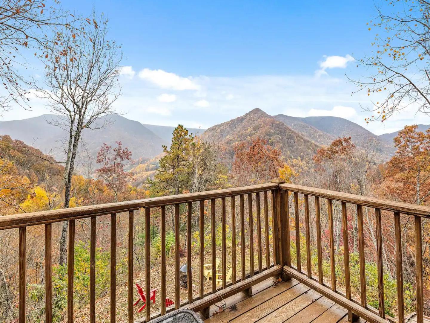 Maggie Valley Cabin With Beautiful Mountain Views, Hottub, Pet Friendly, Gameroom, Fireplace Εξωτερικό φωτογραφία