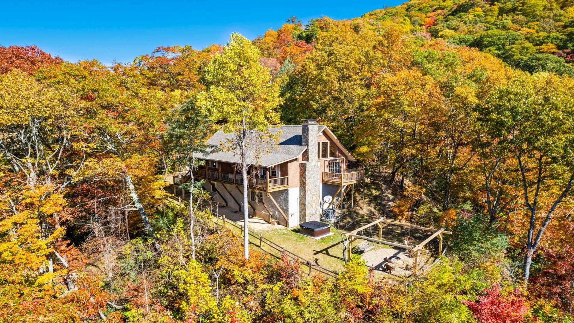 Maggie Valley Cabin With Beautiful Mountain Views, Hottub, Pet Friendly, Gameroom, Fireplace Εξωτερικό φωτογραφία