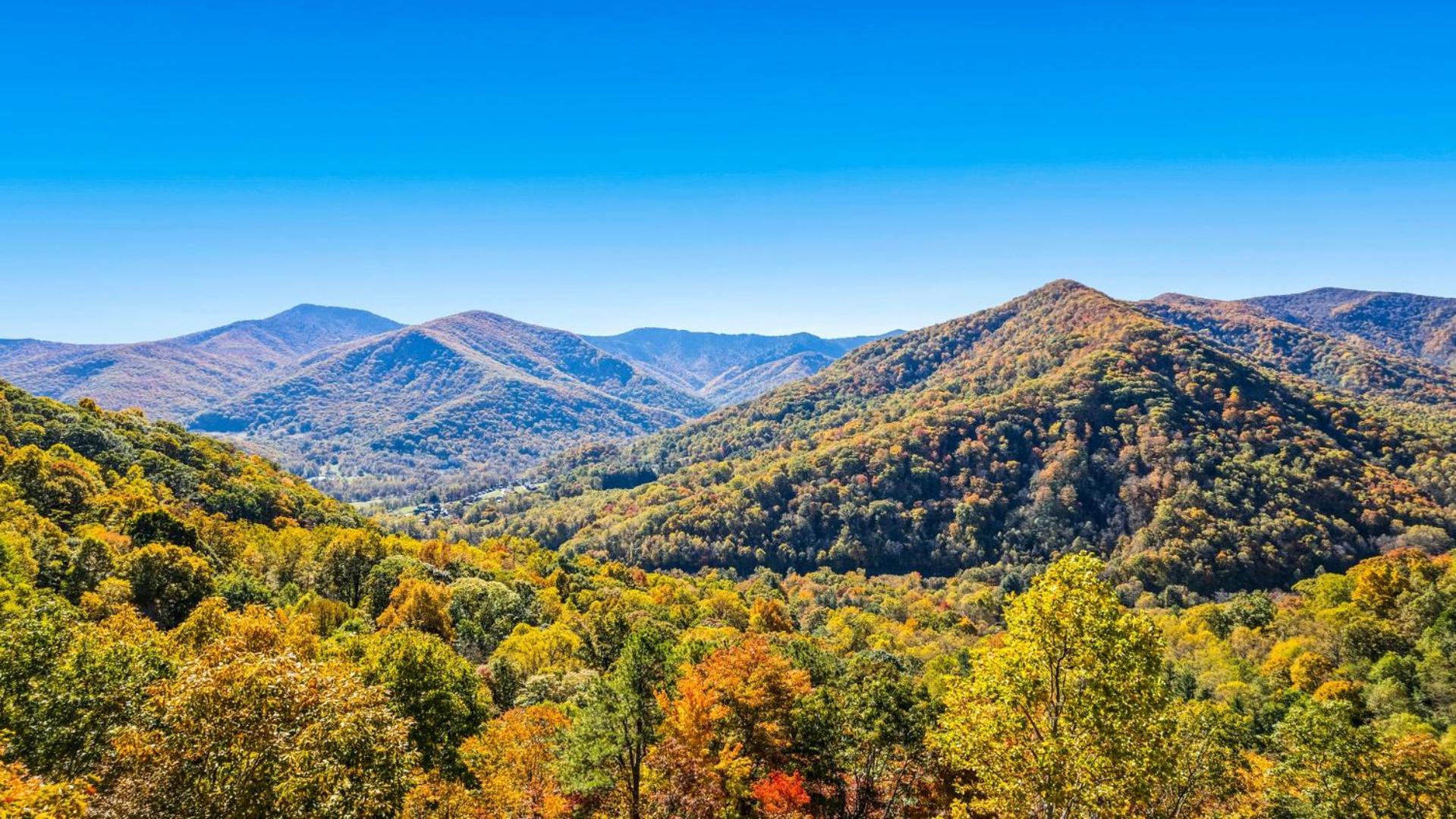 Maggie Valley Cabin With Beautiful Mountain Views, Hottub, Pet Friendly, Gameroom, Fireplace Εξωτερικό φωτογραφία